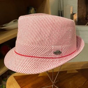 Pamoa casual dress stripe hat